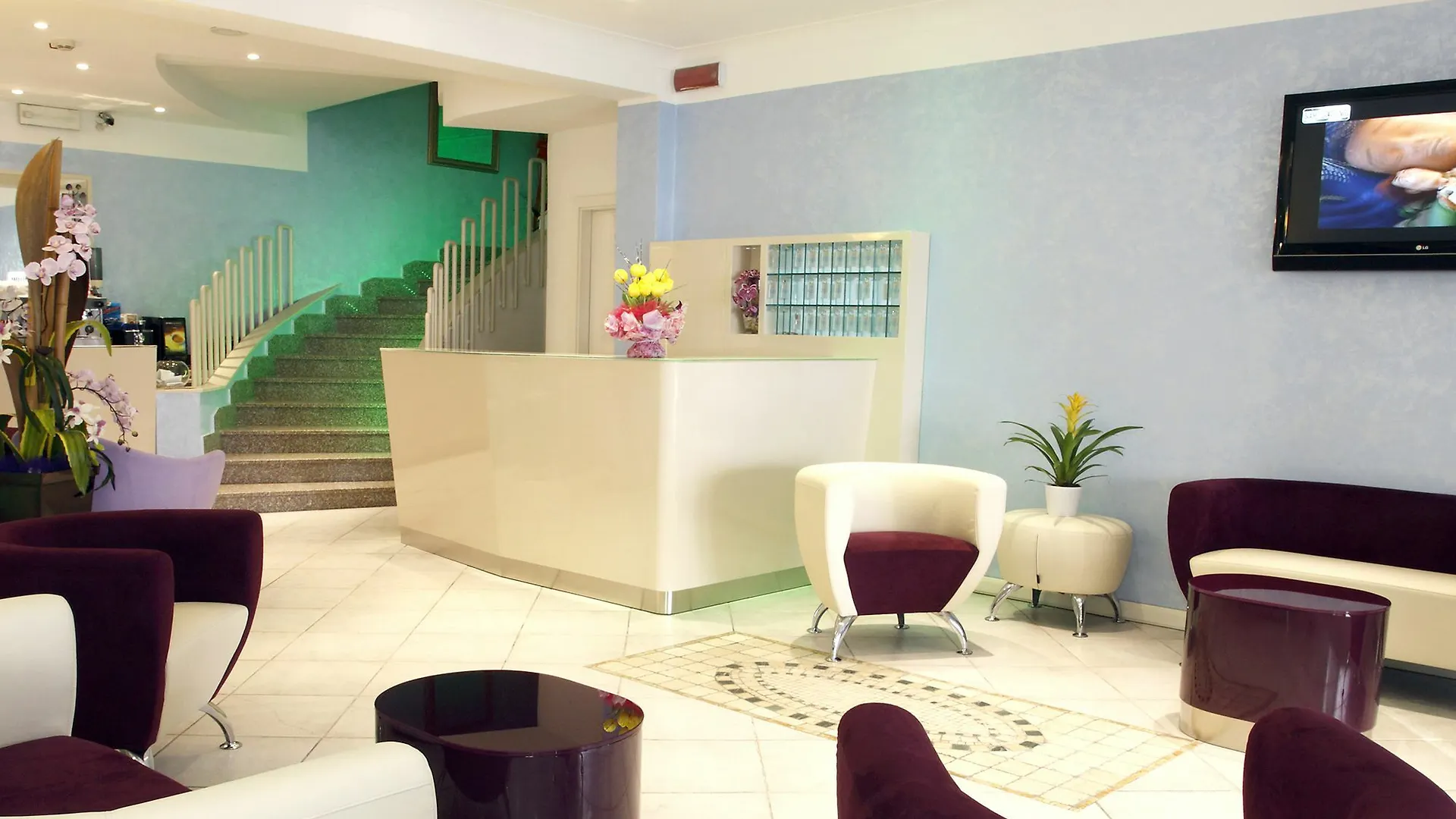 Hotel Cadiz 리미니